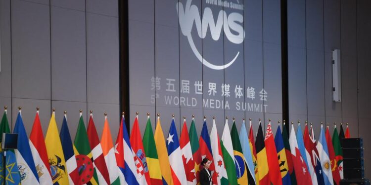 (231204) -- BEIJING, Dec. 4, 2023 (Xinhua) -- This photo taken on Dec. 3, 2023 shows the opening ceremony of the 5th World Media Summit (WMS) in Guangzhou, capital of south China's Guangdong Province. Themed "Boosting Global Confidence, Promoting Media Development," the 5th WMS has gathered over 450 participants from 101 countries and regions, including representatives of 197 mainstream media outlets, think tanks, government agencies and diplomatic missions to China, and UN agencies and international organizations.
   The event, co-hosted by Xinhua News Agency and the provincial governments of Guangdong and Yunnan, runs from Dec. 2 to 8 in the cities of Guangzhou and Kunming. (Xinhua/Deng Hua)