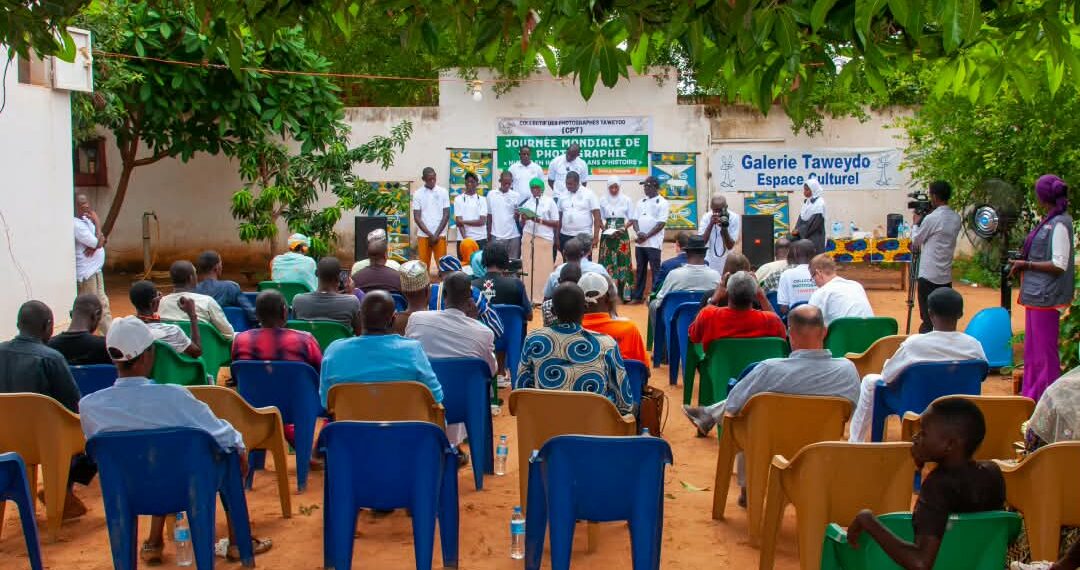 DR: Collectif des Photographes Taweydo
